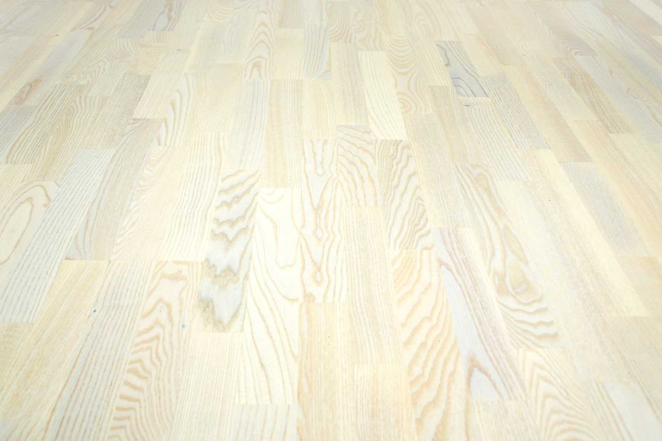 parquet en frene avantages inconvenients 1