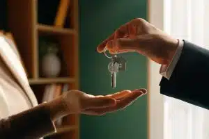 salaire agent immobilier en 2025 ce que vous devez vraiment savoir 1